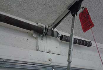 Broken Garage Door Spring Repairs | Redan