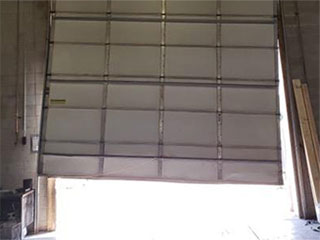 Common Garage Door Problems | Garage Door Repair Stone Mountain, GA Common Garage Door Problems | Garage Door Repair Stone Mountain, GA
